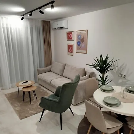 Апартаменты Silver 1 &