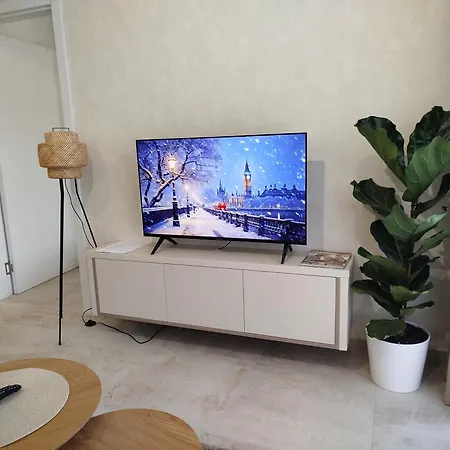 Apartment Silver 1